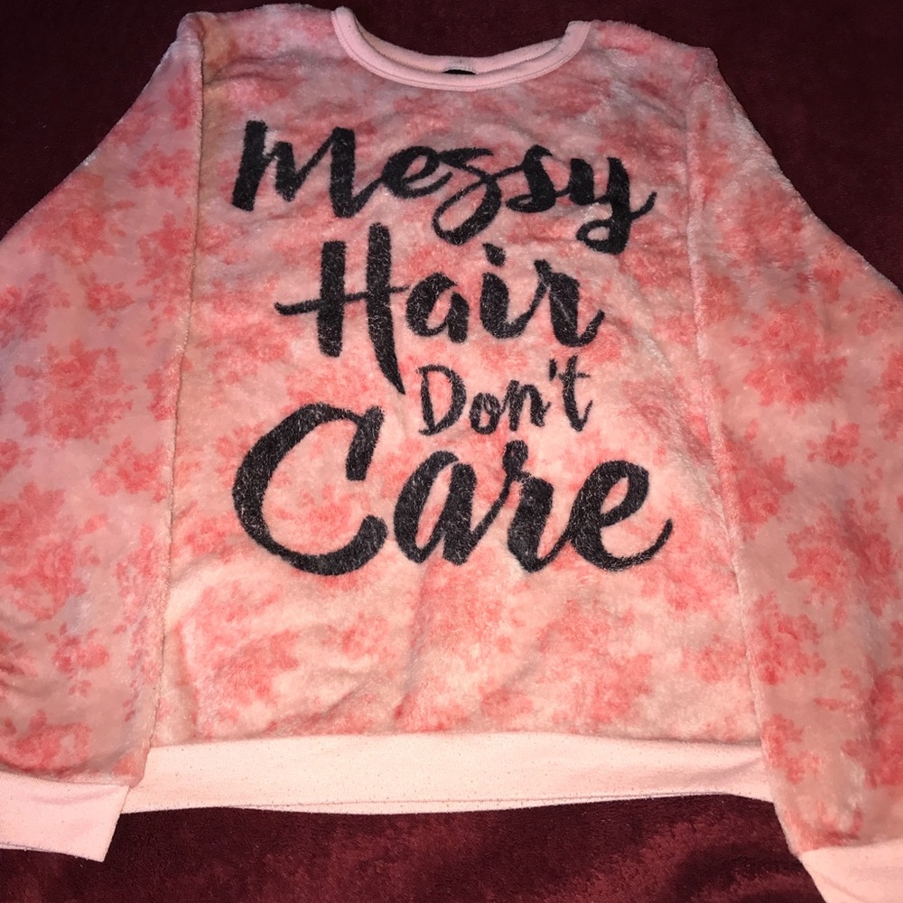 Sweater(fluffy feeling)